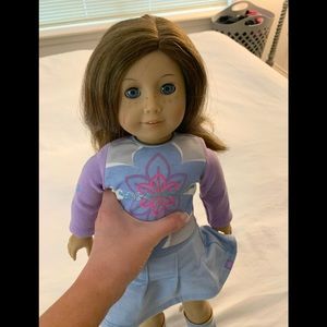 American Girl Doll auburn hair w/ blue eyes